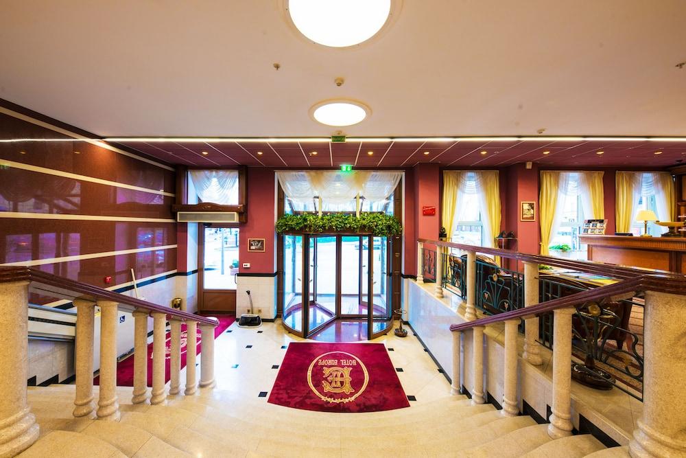Europe Hotel ミンスク エクステリア 写真