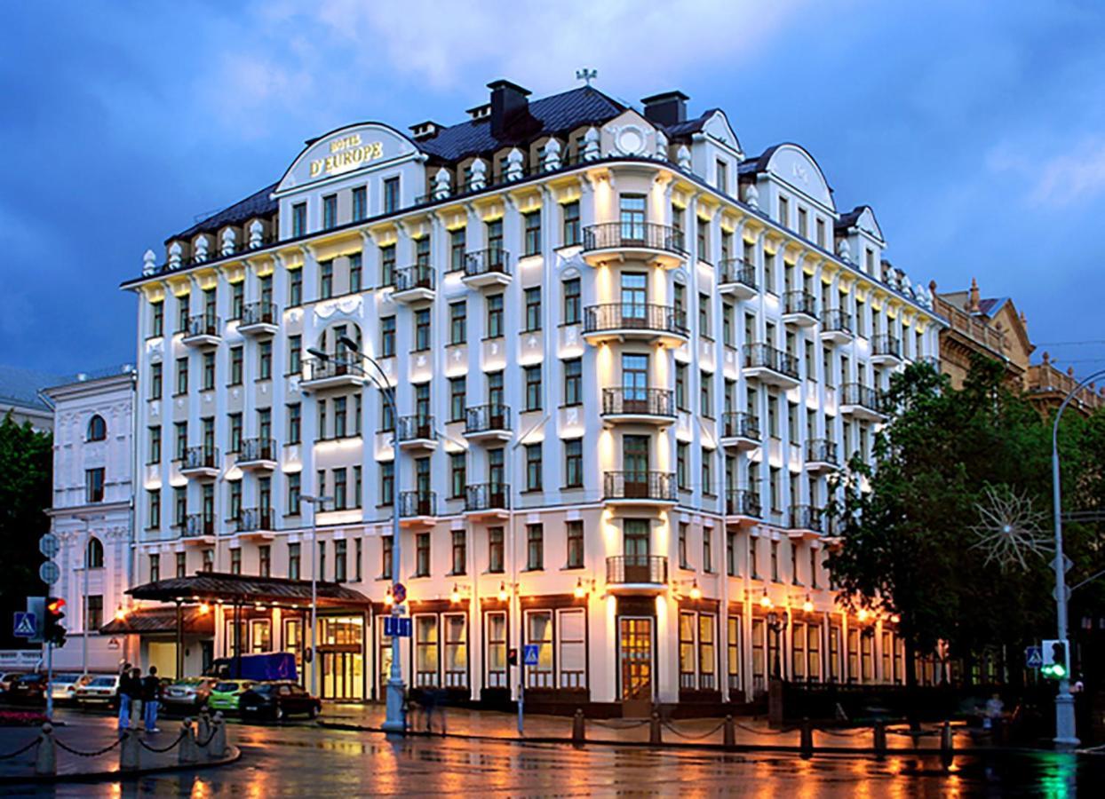 Europe Hotel ミンスク エクステリア 写真